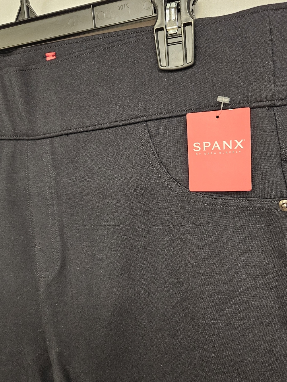 Spanx Ankle Jean-ish Leggings, Black, Women's 1X - Picture 2 of 10